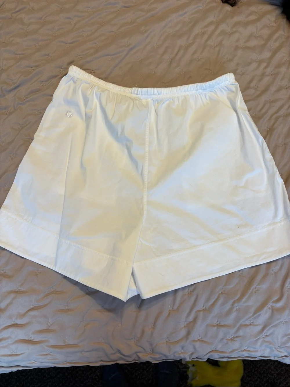 lululemon athletica Cotton-Blend Poplin High-Rise Short